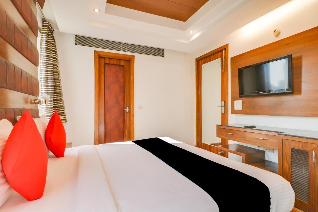 Townhouse 939 Hotel Gagan Inn Near Satyam Inox Patel Nagar Nueva Delhi Exterior foto
