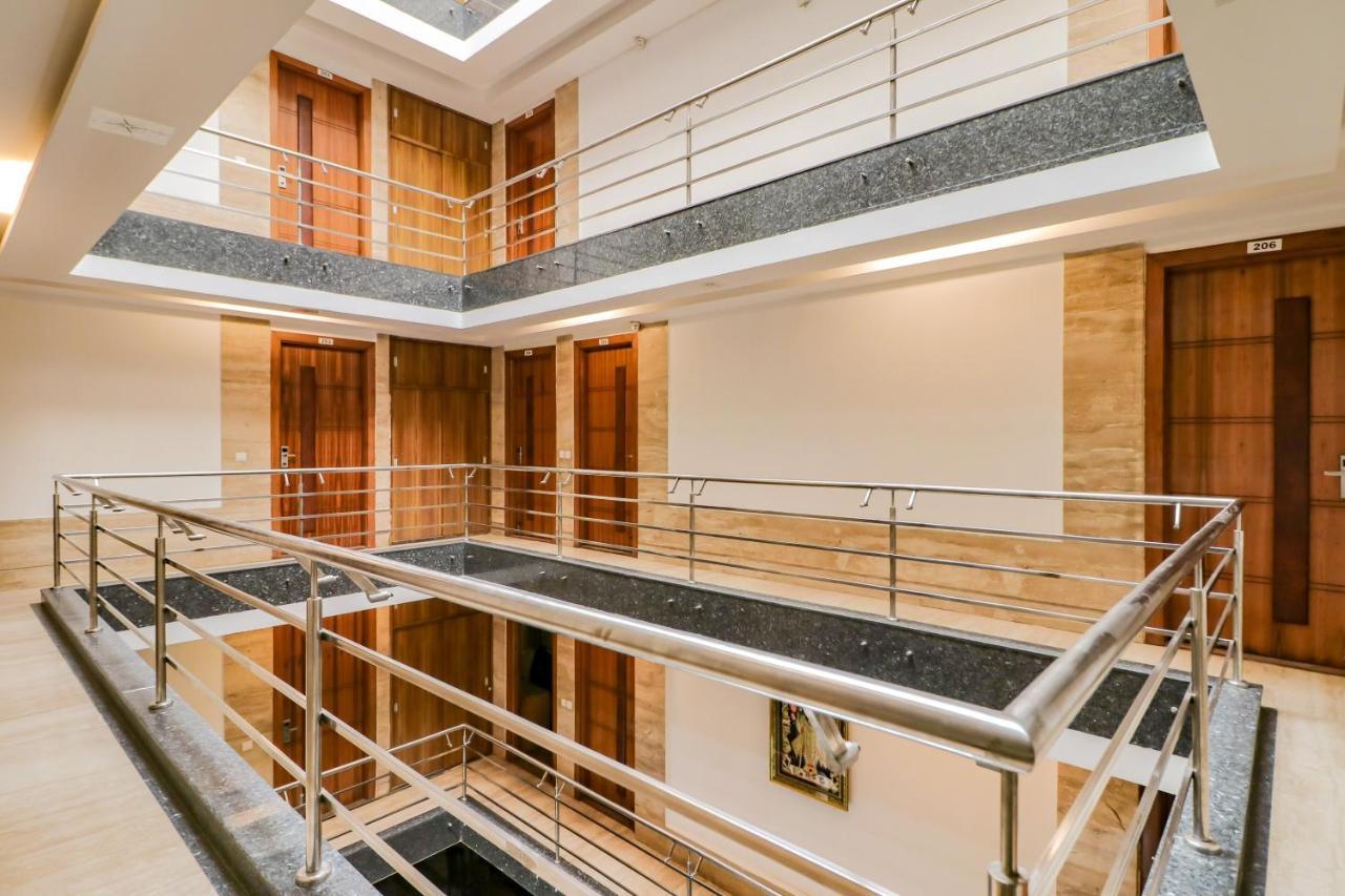 Townhouse 939 Hotel Gagan Inn Near Satyam Inox Patel Nagar Nueva Delhi Exterior foto