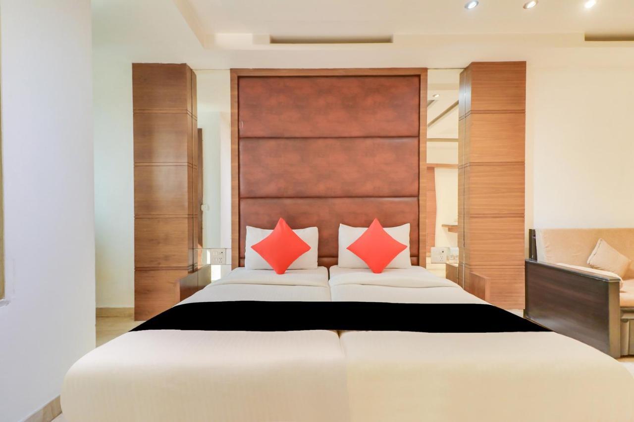 Townhouse 939 Hotel Gagan Inn Near Satyam Inox Patel Nagar Nueva Delhi Exterior foto